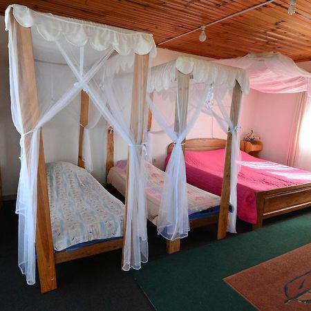 Hotel Chez Jeanne Antananarivo Bagian luar foto