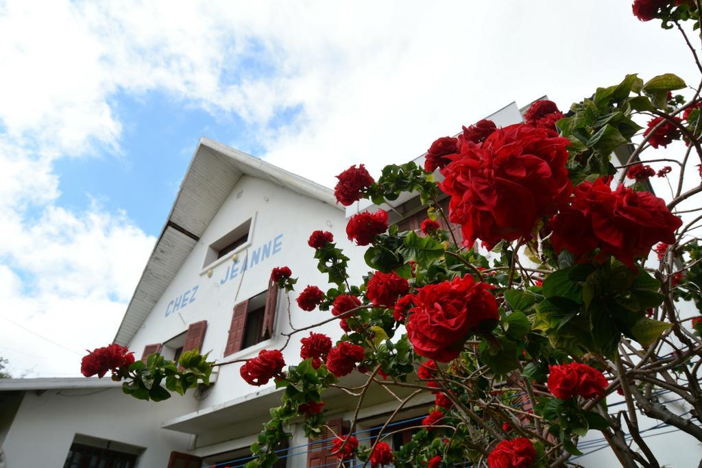 Hotel Chez Jeanne Antananarivo Bagian luar foto