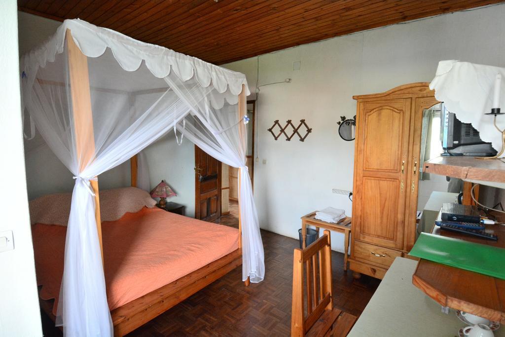 Hotel Chez Jeanne Antananarivo Bagian luar foto