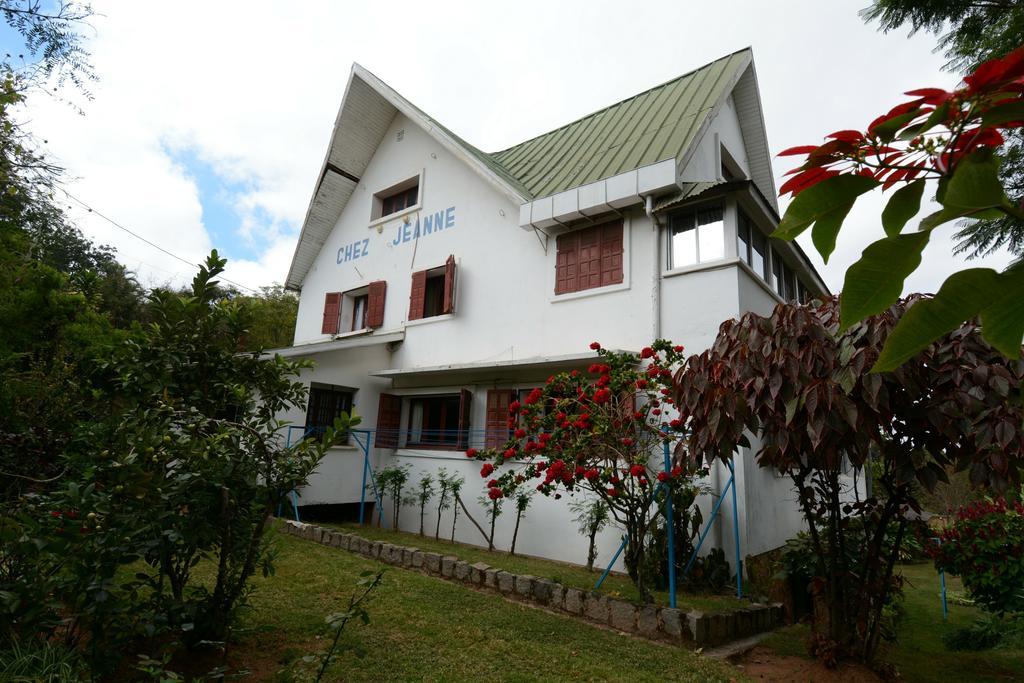 Hotel Chez Jeanne Antananarivo Bagian luar foto