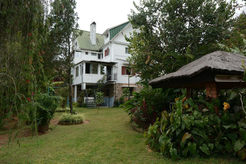 Hotel Chez Jeanne Antananarivo Bagian luar foto