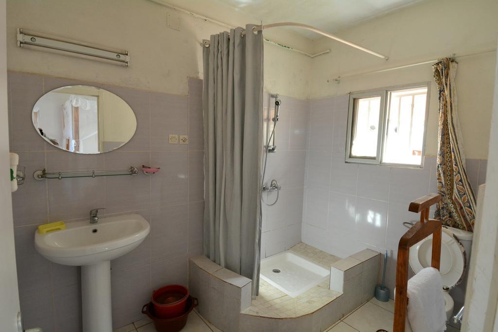 Hotel Chez Jeanne Antananarivo Bagian luar foto